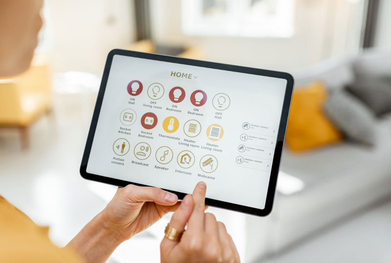 Smart home control panel